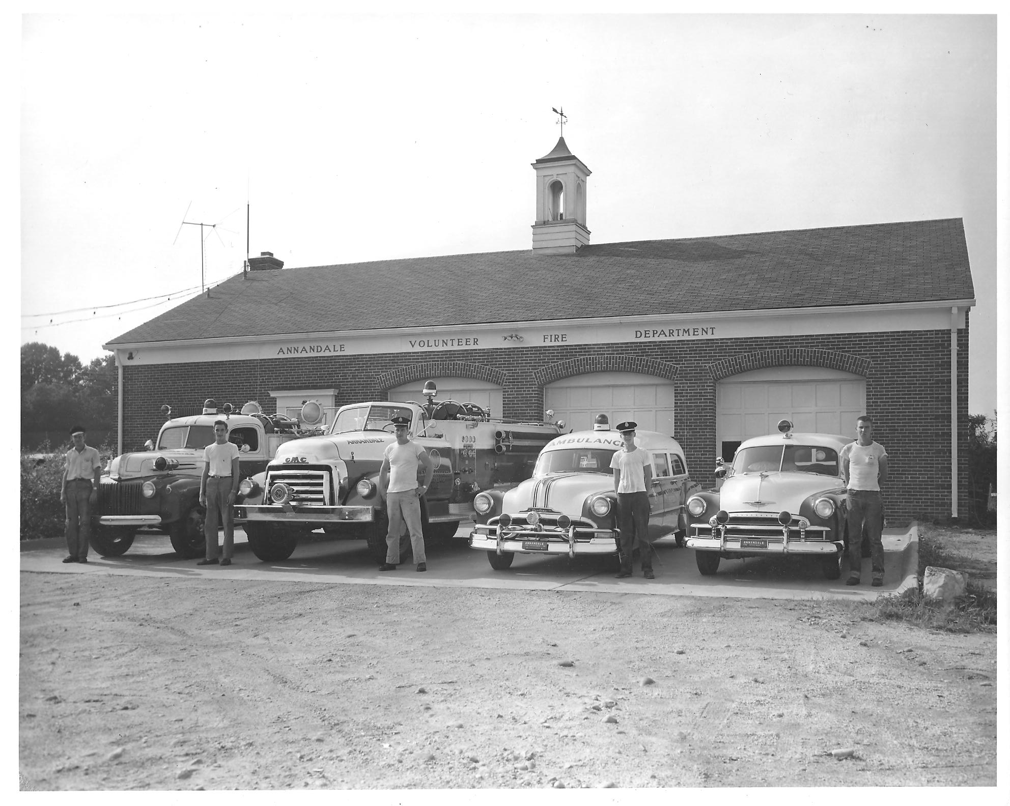 Annandale Volunteer Fire Dept, Summer of 1954. Photo courtesy of the Annandale Chamber of Commerce Photographic Archive with all rights of use reserved.
